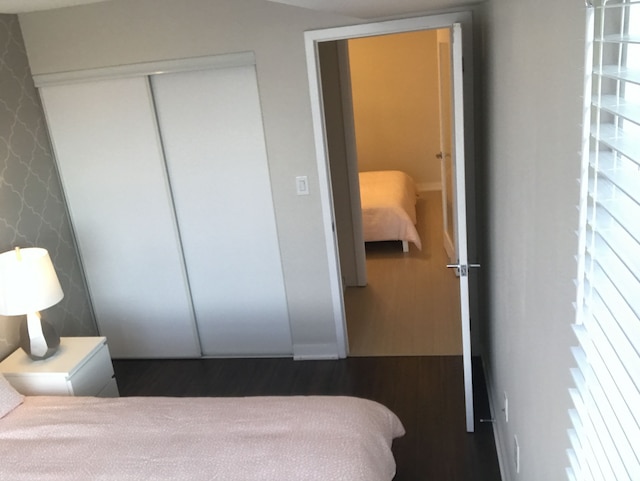 ラグジュアリー 2 ベッドルーム スイーツ イン ザ ハート オブ ダウンタウン トロント