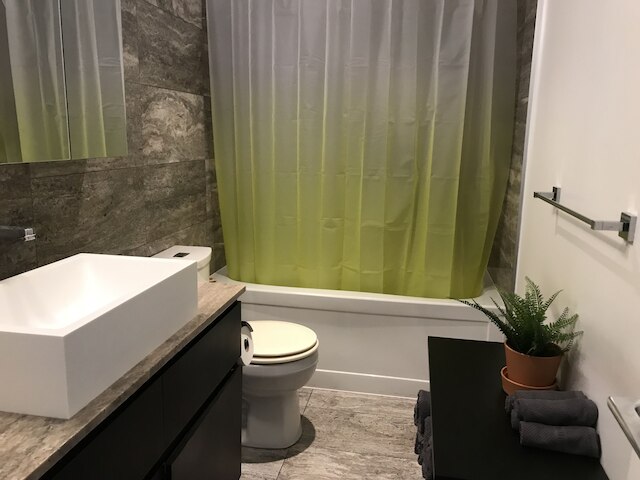 プライベート ホーム 3 ベッドルーム 2 バス ダウンタウン