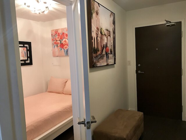 CN タワー ビューデザイン アパート 3 ベッド 2 バス DT