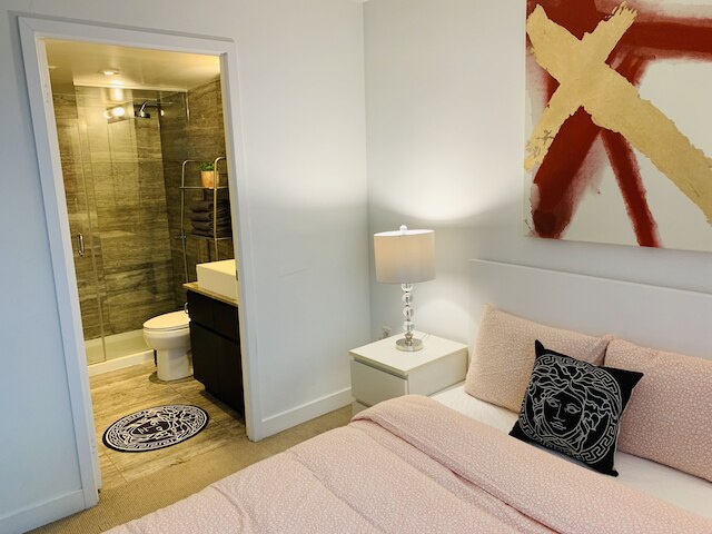 A&A スイーツ マグニフィシェント 3 ベッド アパート イン DT