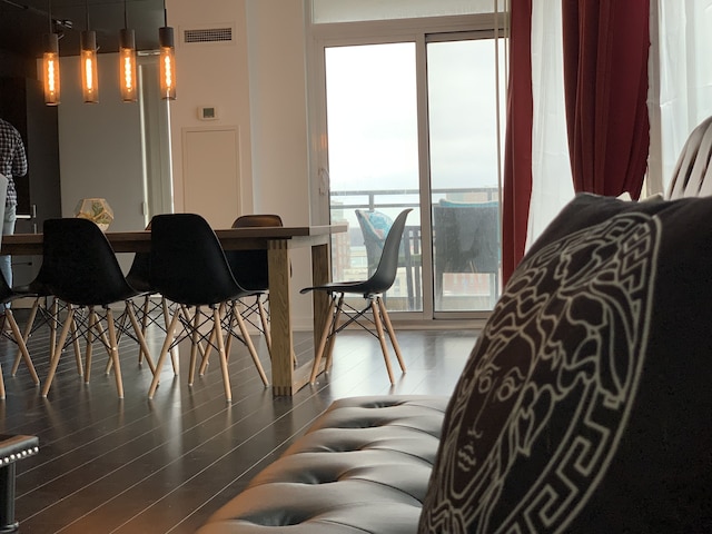 A&A スイーツ マグニフィシェント 3 ベッド アパート イン DT