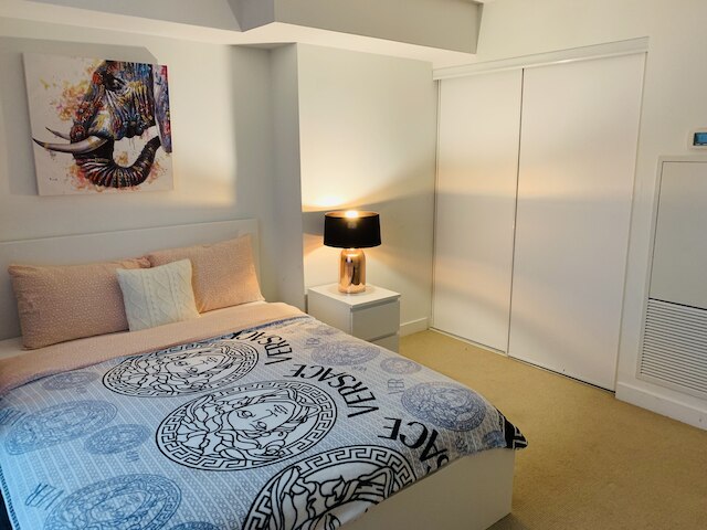 A&A スイーツ マグニフィシェント 3 ベッド アパート イン DT