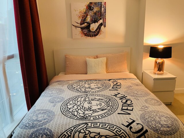 A&A スイーツ マグニフィシェント 3 ベッド アパート イン DT