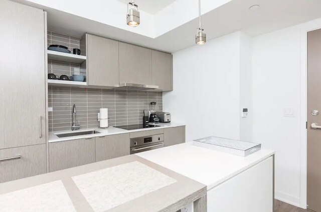 アップルウッド スイーツ - トロント ピーター ストリート