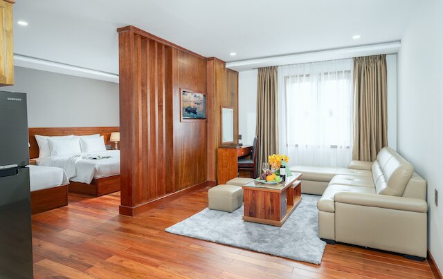 サニー オーシャン ホテル & スパ