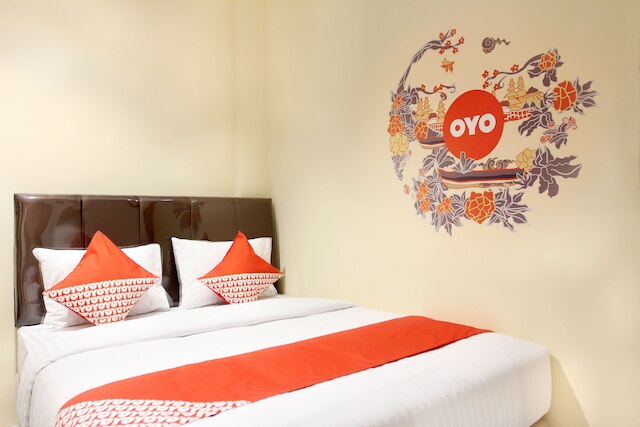 ホテル O ルマ アユブ シャリア