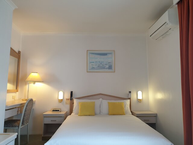 アーデン モーテル