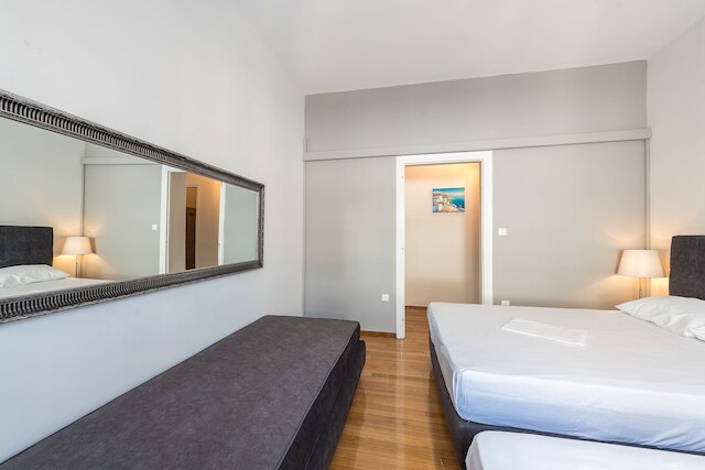 ビクトリア マジェスティ アパートメンツ