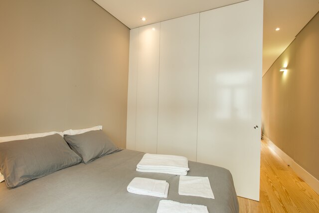 ポルト アンド クレリゴス ビューズ バイ ポルト シティ ホスツ