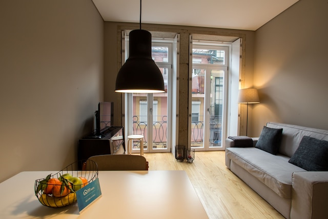 ポルト アンド クレリゴス ビューズ バイ ポルト シティ ホスツ