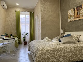 ジョイ ネイプルズ