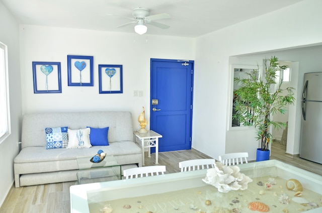 アミーゴ レンタル イスラ ムヘレス