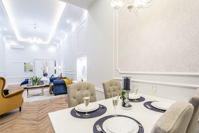 メイン スクエア アパートメンツ