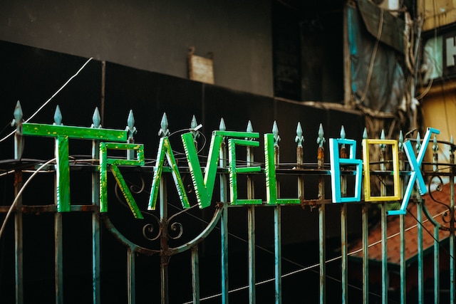 トラベルボックスドゥーミスイートドーム - ホステル