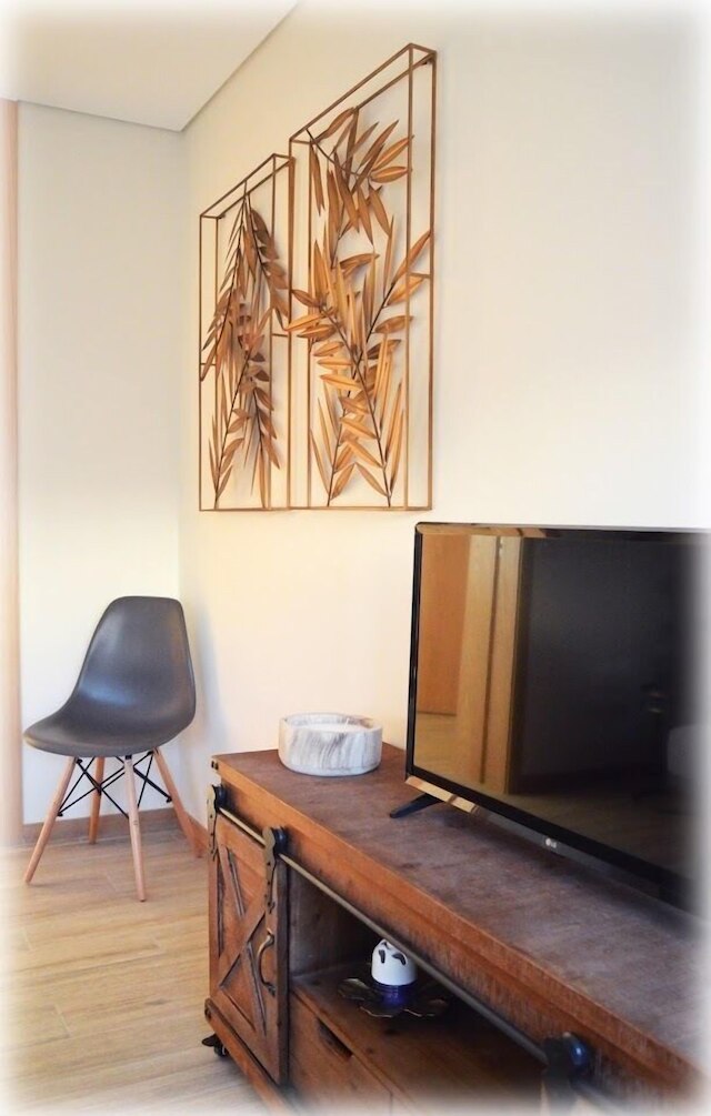 アルマ インビクタ アレグリア