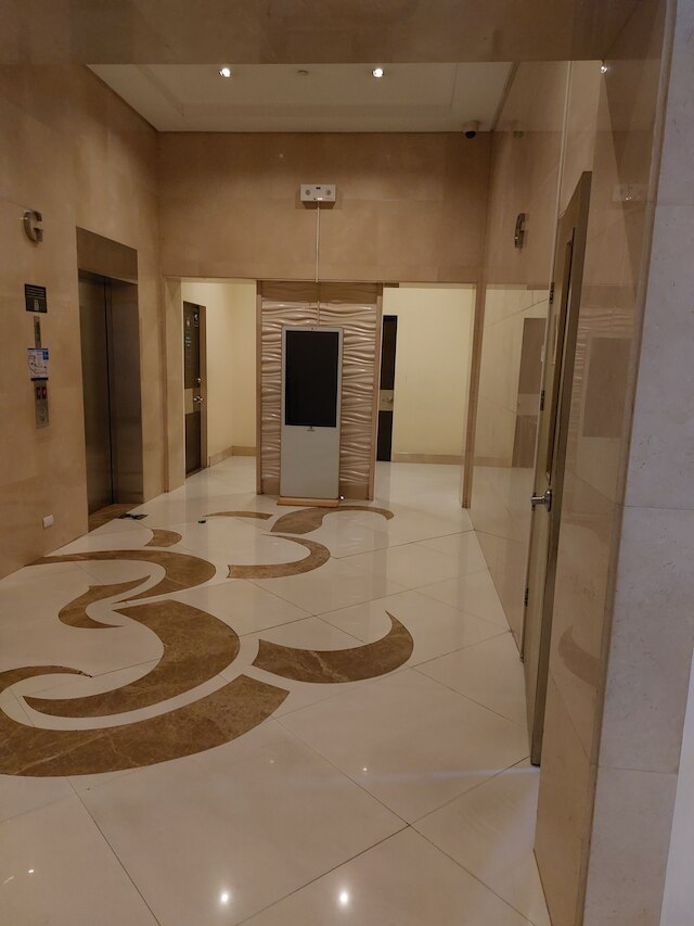 ヘンリーズ ニューポート