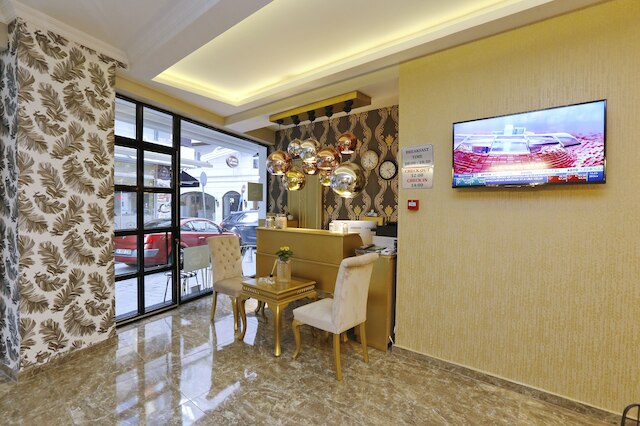 4 エンジェルズ ホテル