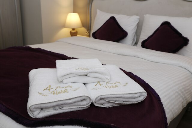 4 エンジェルズ ホテル