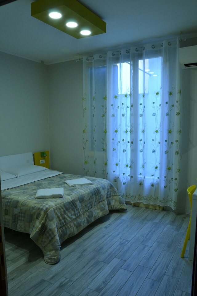 レオナルド ツーリスト ハウス