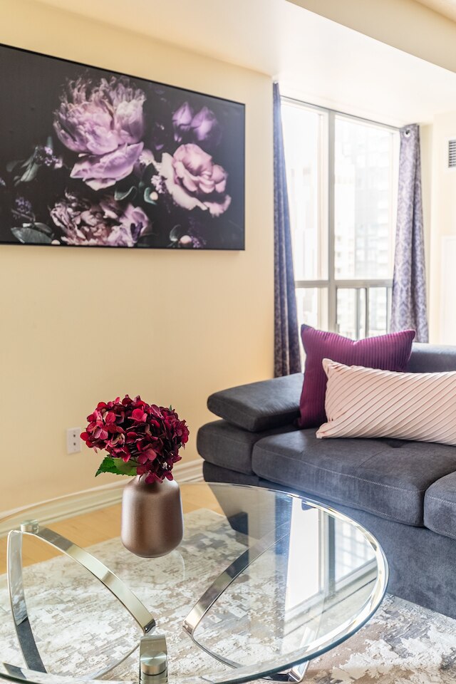 シンプリー コンフォート スタイリッシュ ダウンタウン アパートメント