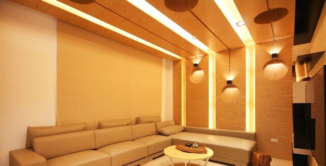 ジ-ユエ-トン ホームステイ II