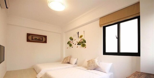 ジ-ユエ-トン ホームステイ II