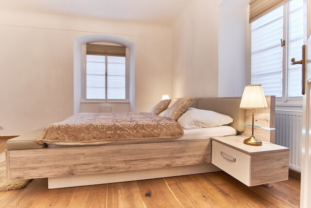 チャールズ ブリッジ ロイヤル アパートメント