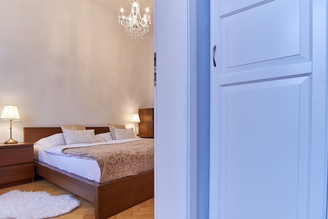 オールド タウン スクエア ロイヤル アパートメント