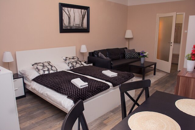 ウェンセスラス スクエア アパートメント