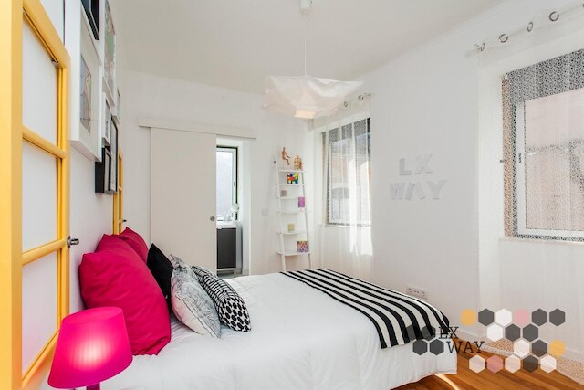 ルクスウェイ バイロ アルト - トラベッサ ダ カラ