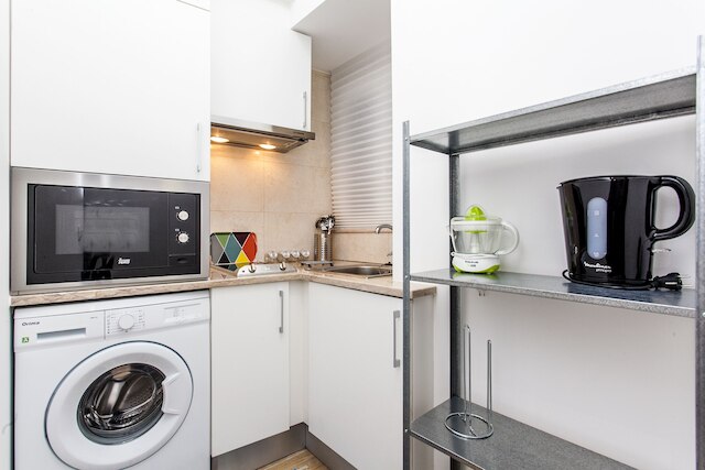 ラックスウェイ アパートメンツ コンデッサ 1º アンダール