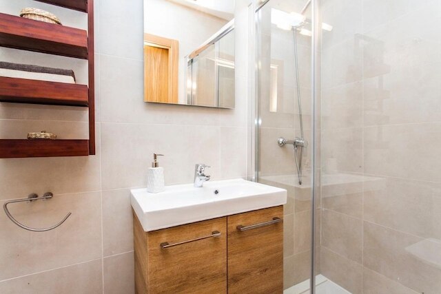 ルクスウェイ アパートメンツ リベルダーデ