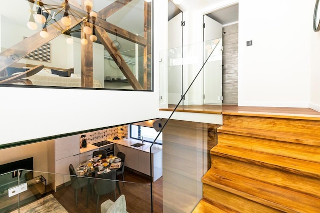 ルクスウェイ アパートメンツ カーダル ラグジュアリー