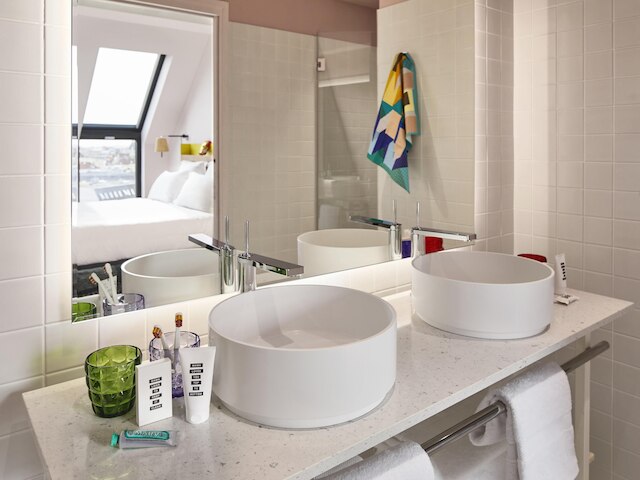 ママ シェルター リール