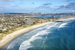 ブラン ニュー - ベイ ビュー ビーチ ハウス - ハウシズ フォー レント イン サンディエゴ