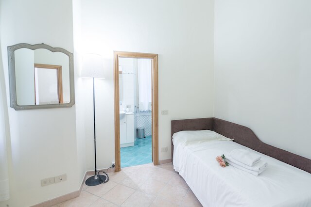 ポントルモ バイ Mmega