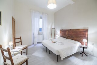 ポントルモ バイ Mmega