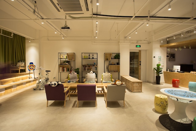 フェニックス エッグ ユース ホステル