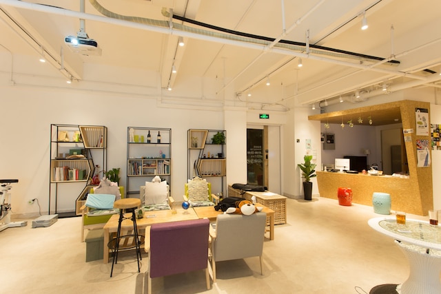 フェニックス エッグ ユース ホステル