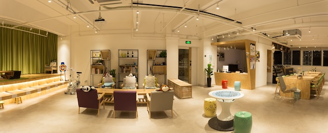 フェニックス エッグ ユース ホステル