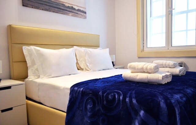 リバーサイド アパートメント