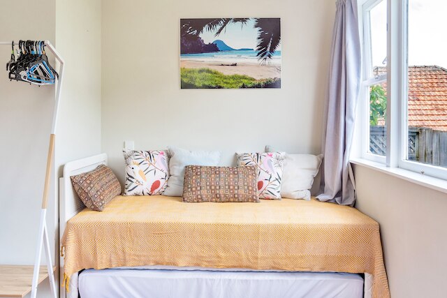 サニー グレイ リン ホリデー ホーム