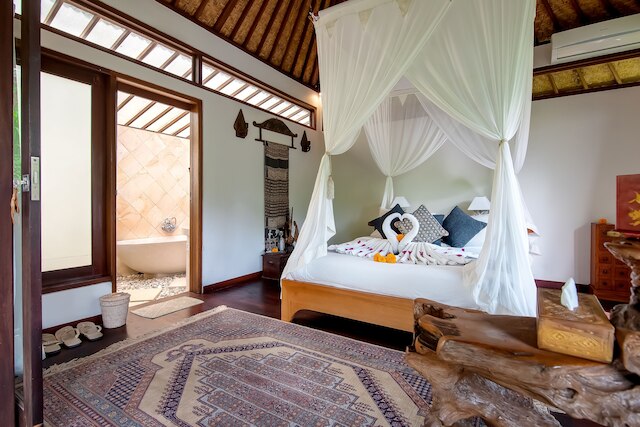 ウマー シャンティ