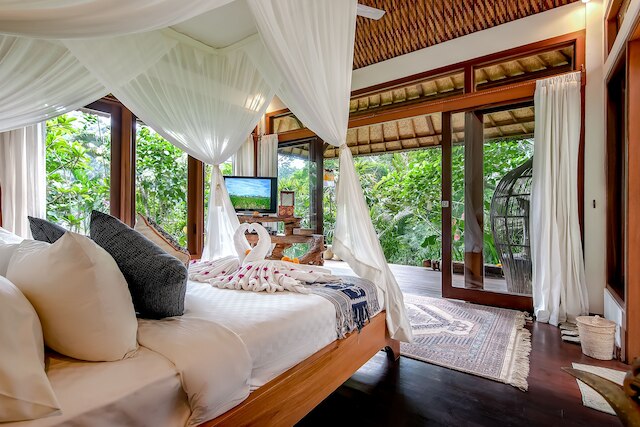 ウマー シャンティ