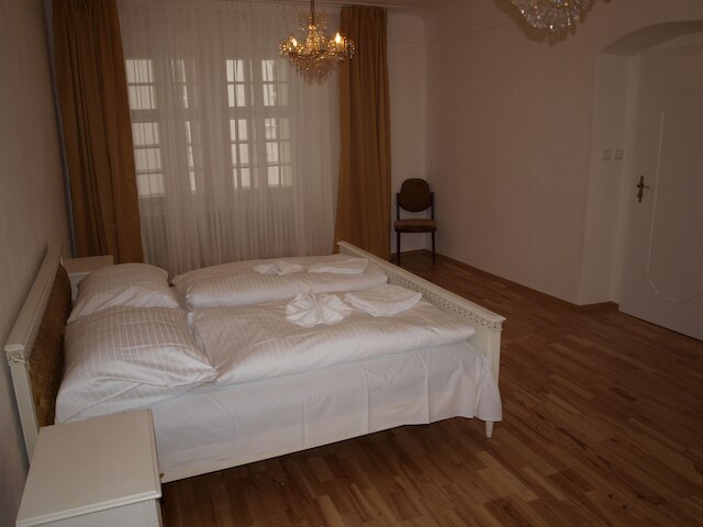 キャッスル アパートメント