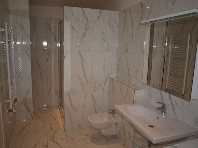 キャッスル アパートメント