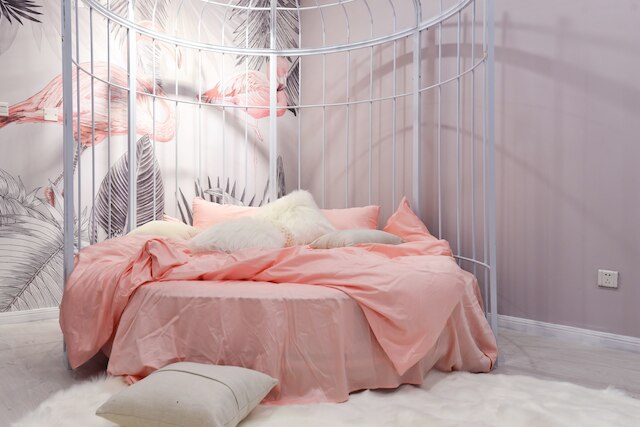 チン アパートメント スプリング ハートビート