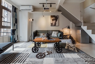 キン アパートメント ルネサンス