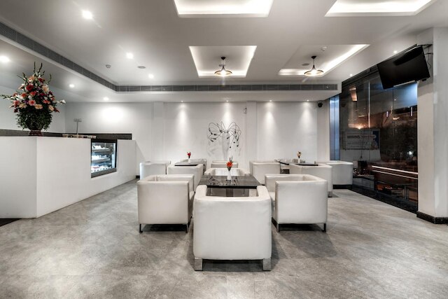 サーラル レジデンシー