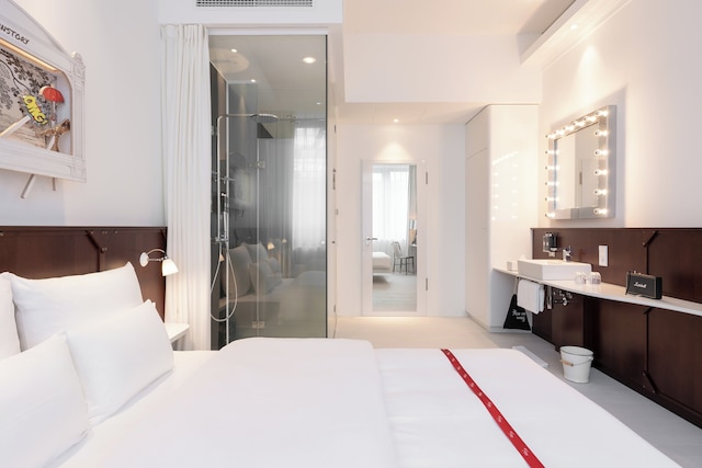 ルビー レニ ホテル デュッセルドルフ